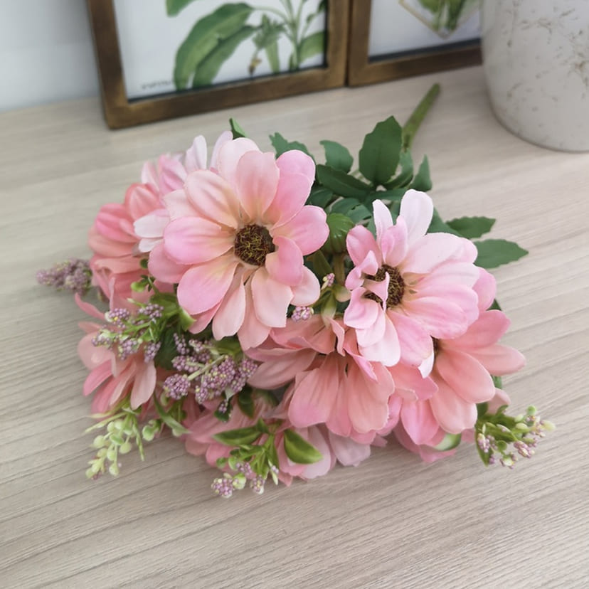 Искусственные цветы на могилу в Тольятти | Цветы искусственные «Ромашки с бутонами», розовые, букет