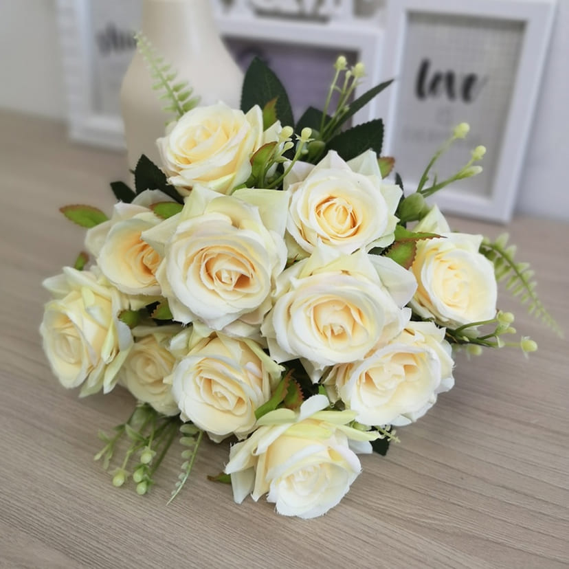 Искусственные цветы в Тольятти | Цветы искусственные «Розы острые», молочно-персиковые, букет